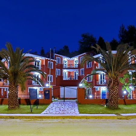 Vliho Bay Boutique Hotel Yénion Eksteriør billede