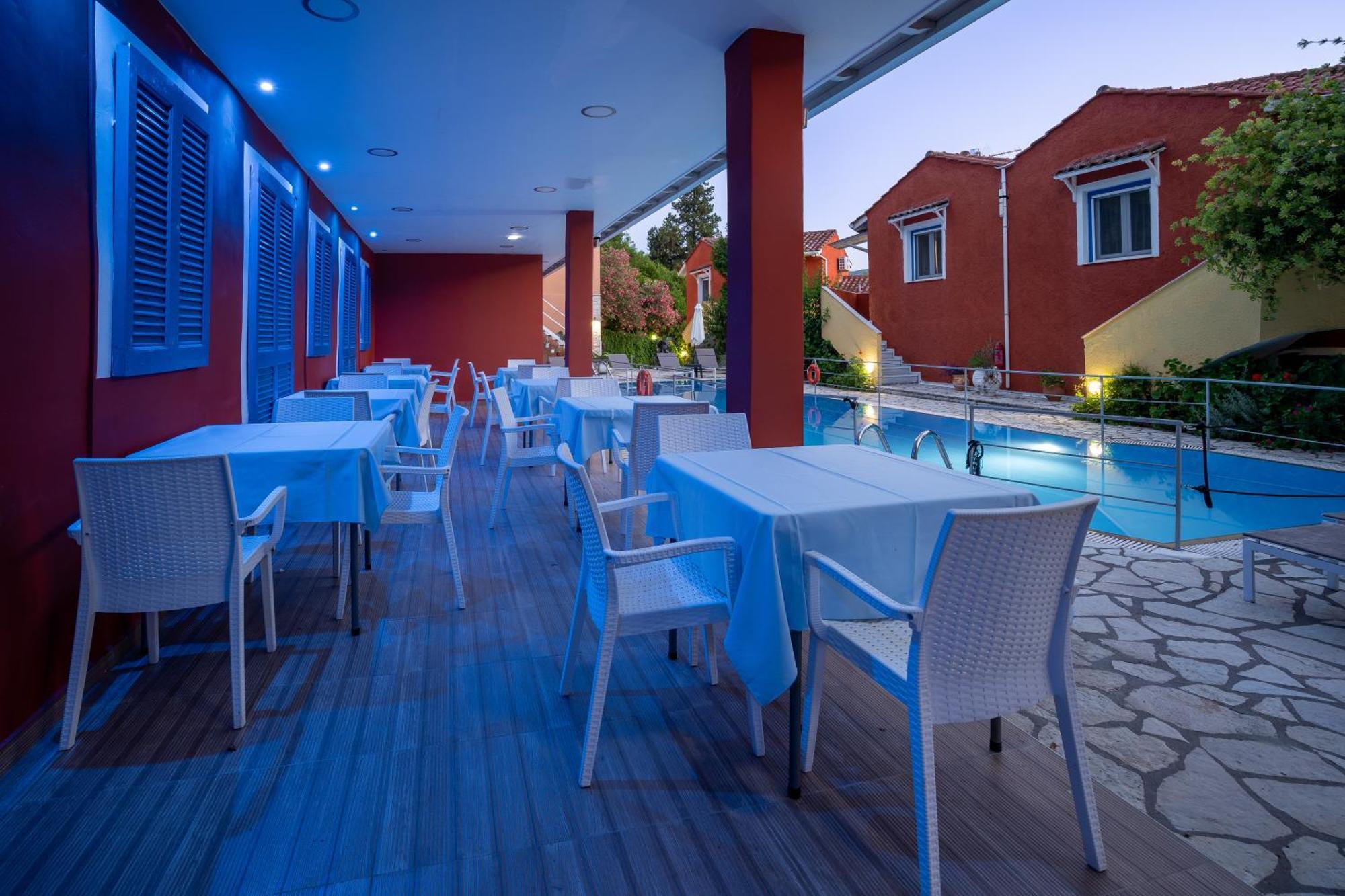 Vliho Bay Boutique Hotel Yénion Eksteriør billede