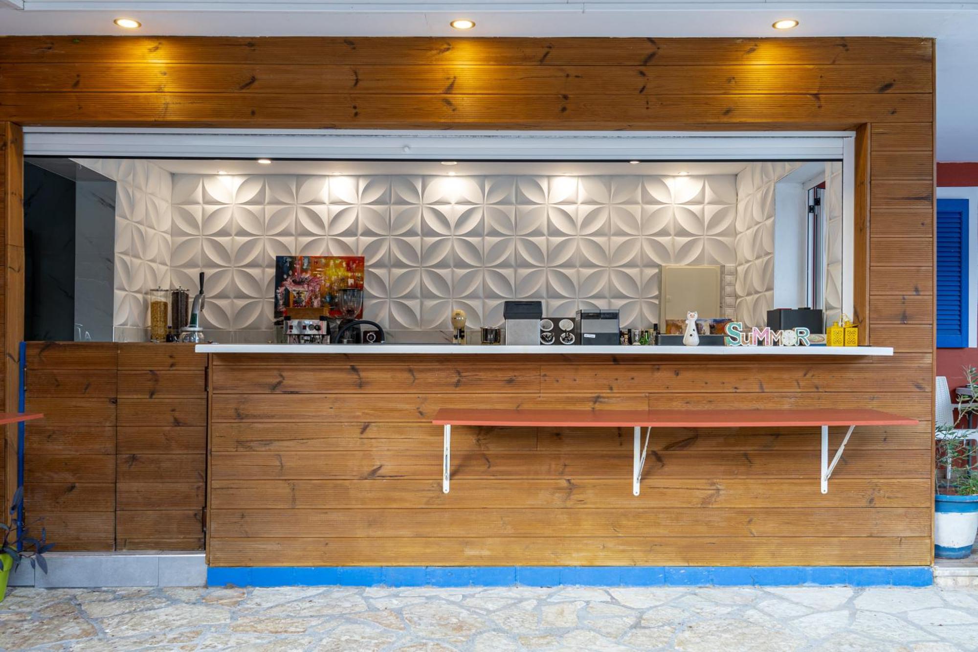 Vliho Bay Boutique Hotel Yénion Eksteriør billede