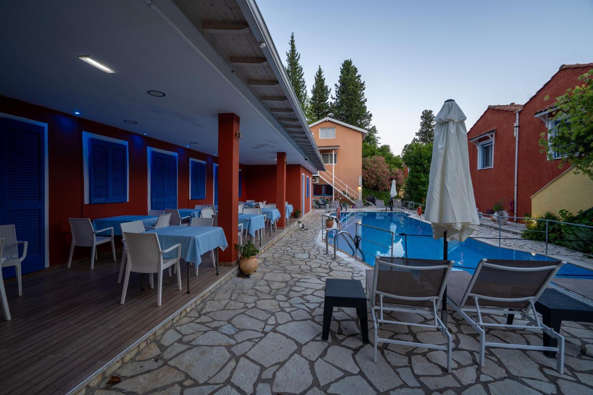 Vliho Bay Boutique Hotel Yénion Eksteriør billede