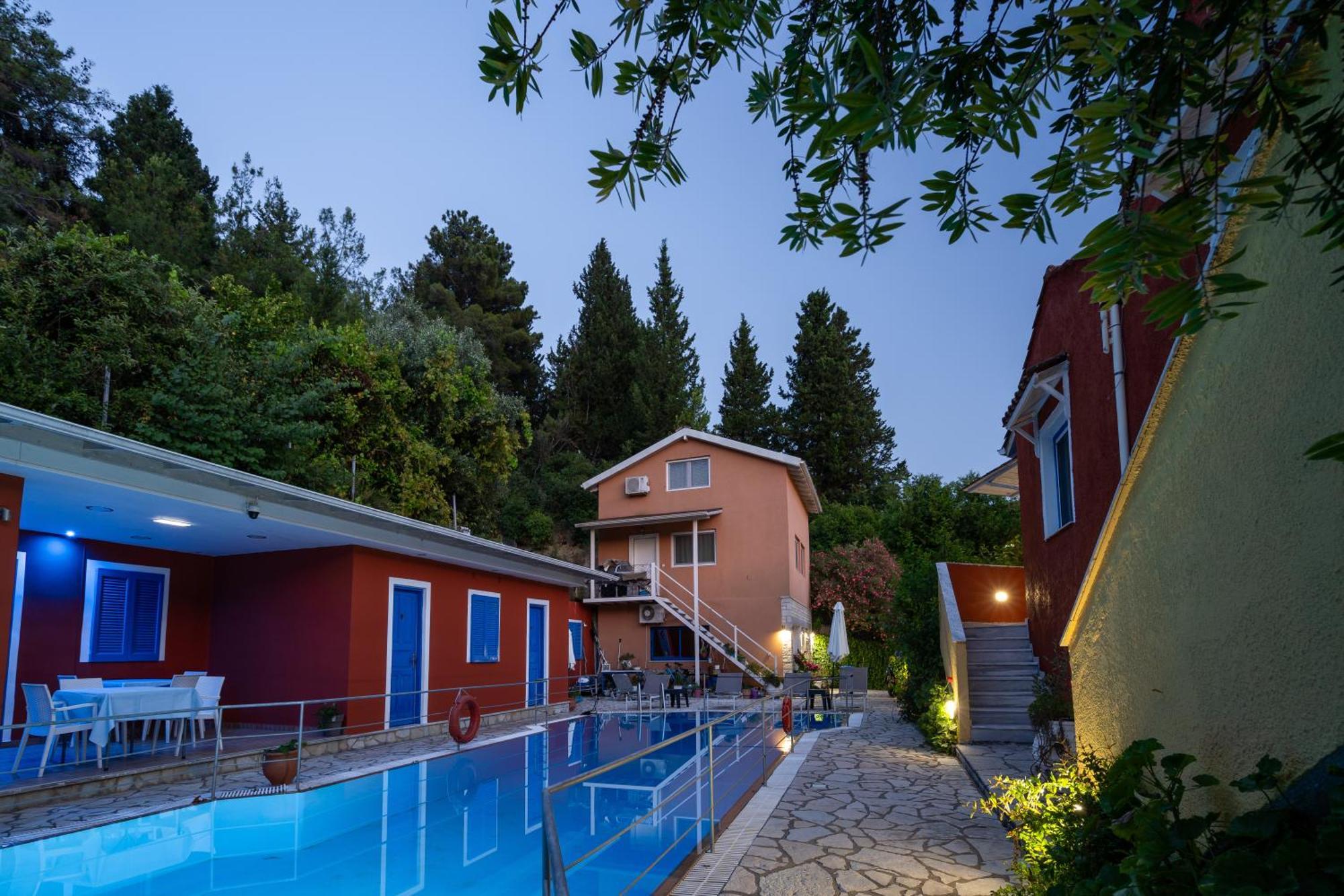 Vliho Bay Boutique Hotel Yénion Eksteriør billede