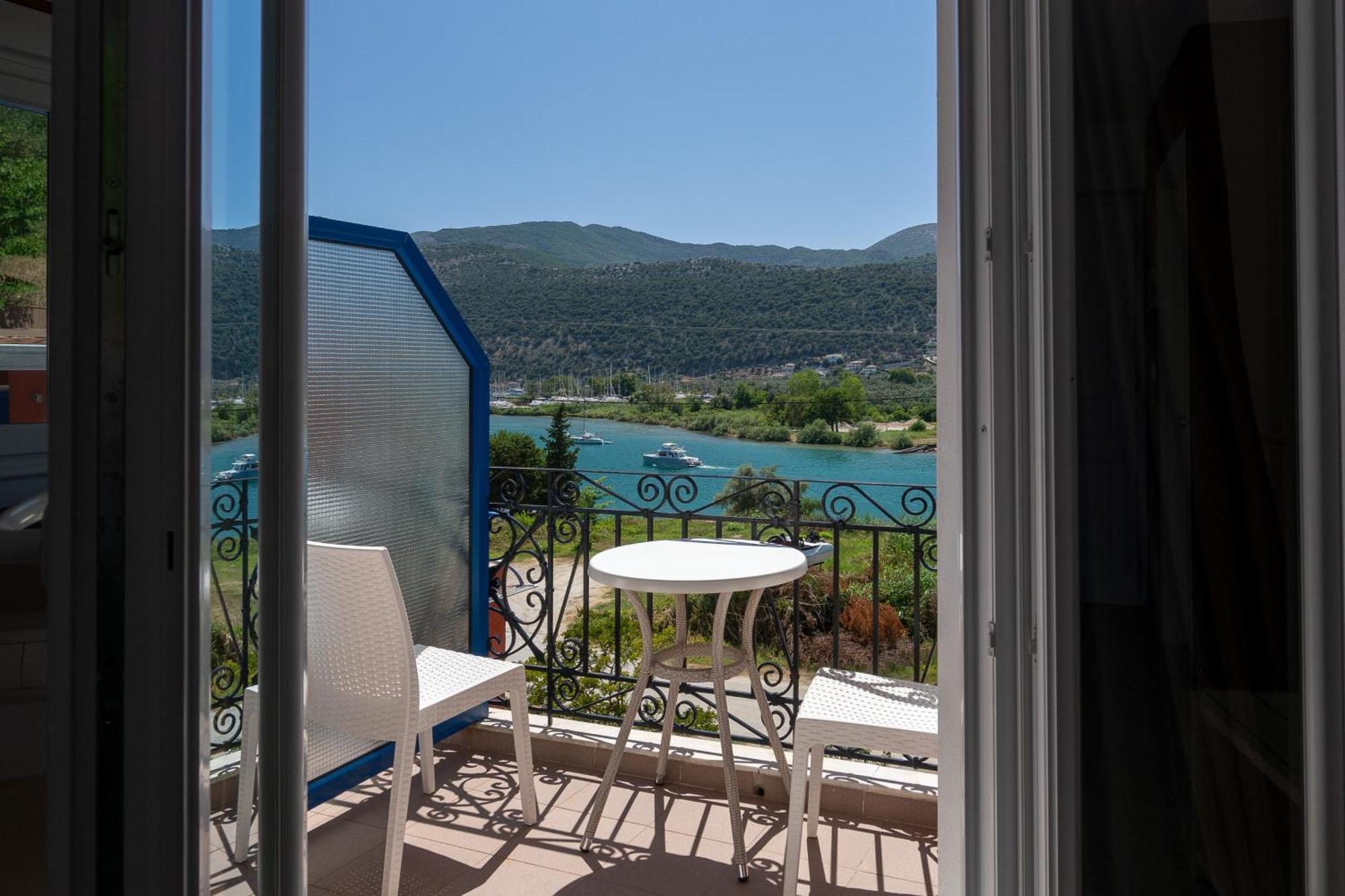 Vliho Bay Boutique Hotel Yénion Værelse billede