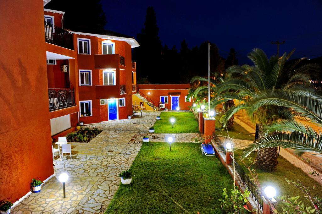 Vliho Bay Boutique Hotel Yénion Eksteriør billede