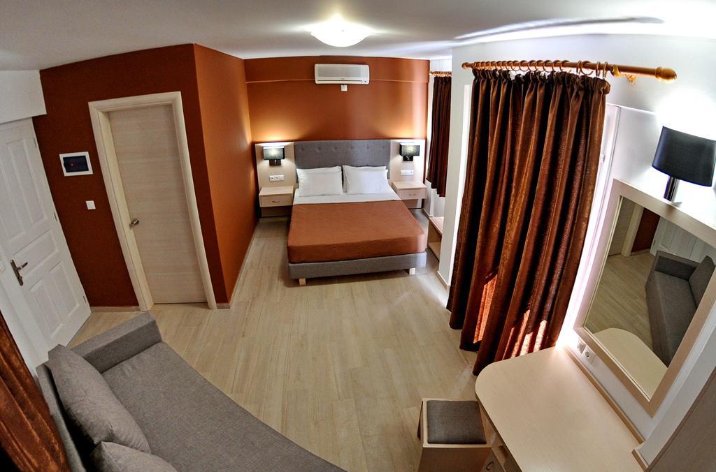 Vliho Bay Boutique Hotel Yénion Eksteriør billede