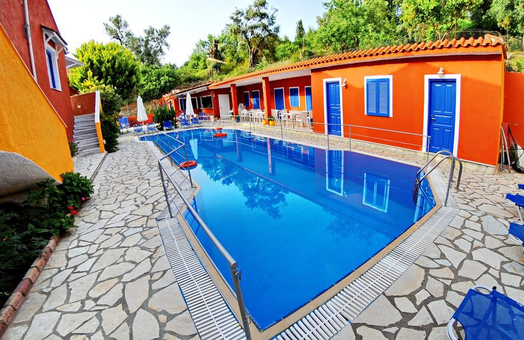 Vliho Bay Boutique Hotel Yénion Eksteriør billede